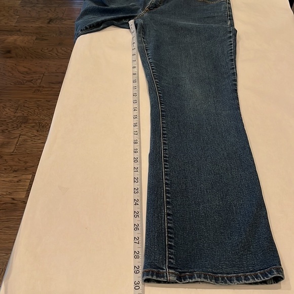 Levi’s 550 Classic Relaxed Bootcut Size 10 M - Picture 5 of 16